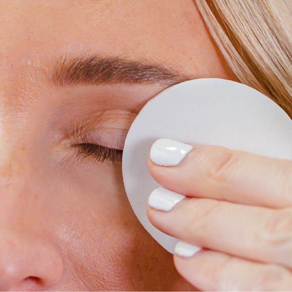 Pro Lash Prep Cleanser - Picture 2 of 10